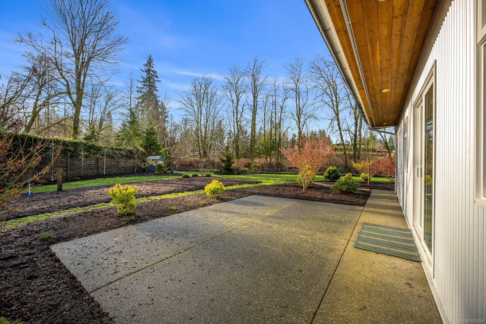 









3767


Maple

Lane,
Royston,




BC
V0R 2V0

