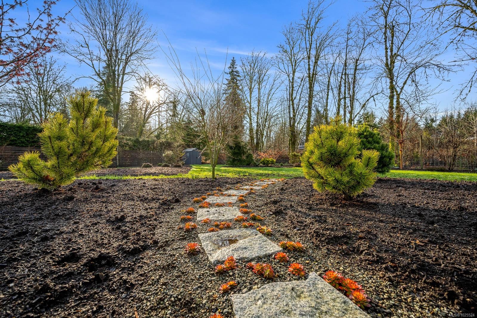 









3767


Maple

Lane,
Royston,




BC
V0R 2V0

