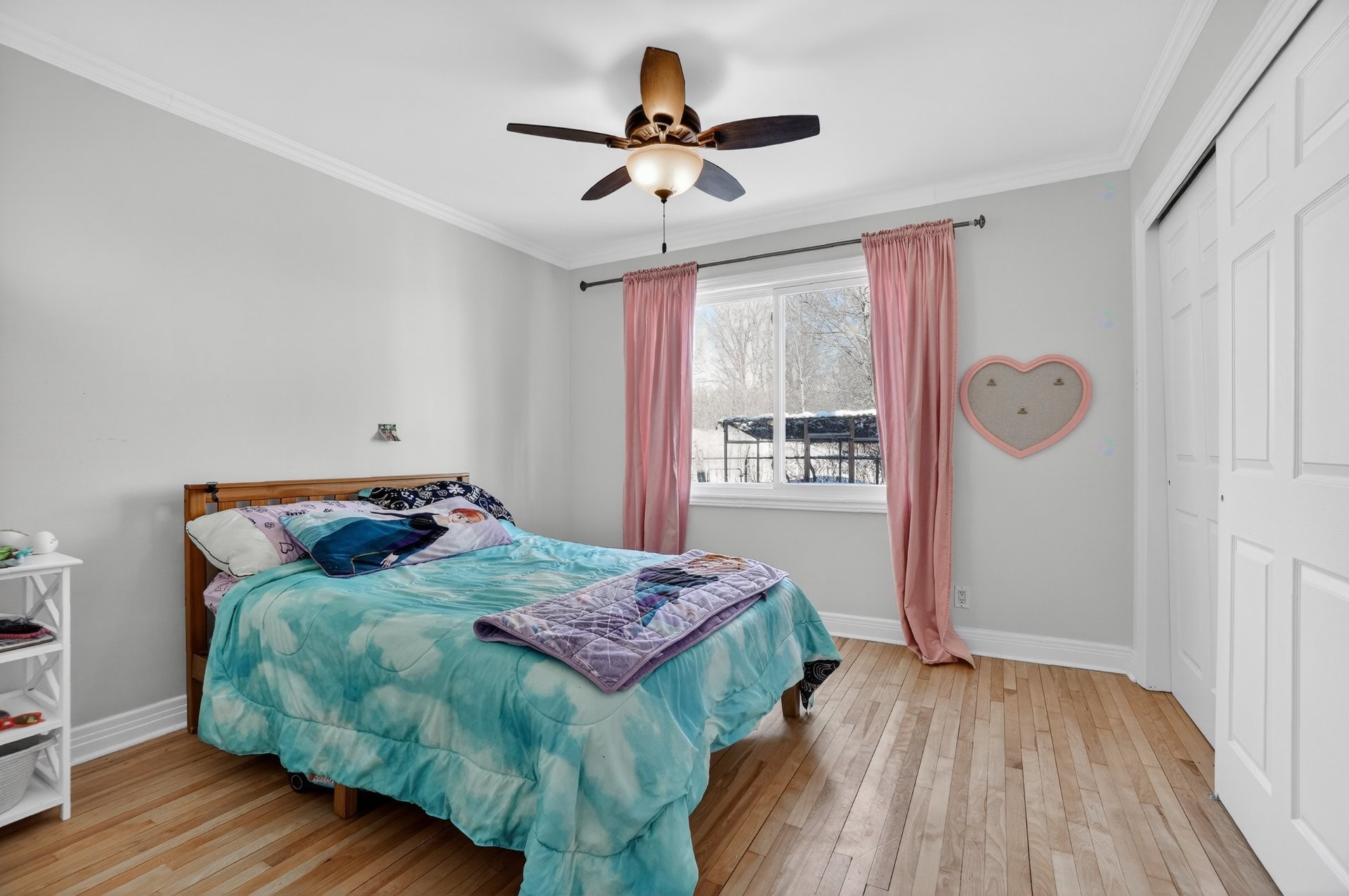 









189

 - 191


Boul. des Prairies

,
Laval (Laval-des-Rapides),




QC
H7N2T8

