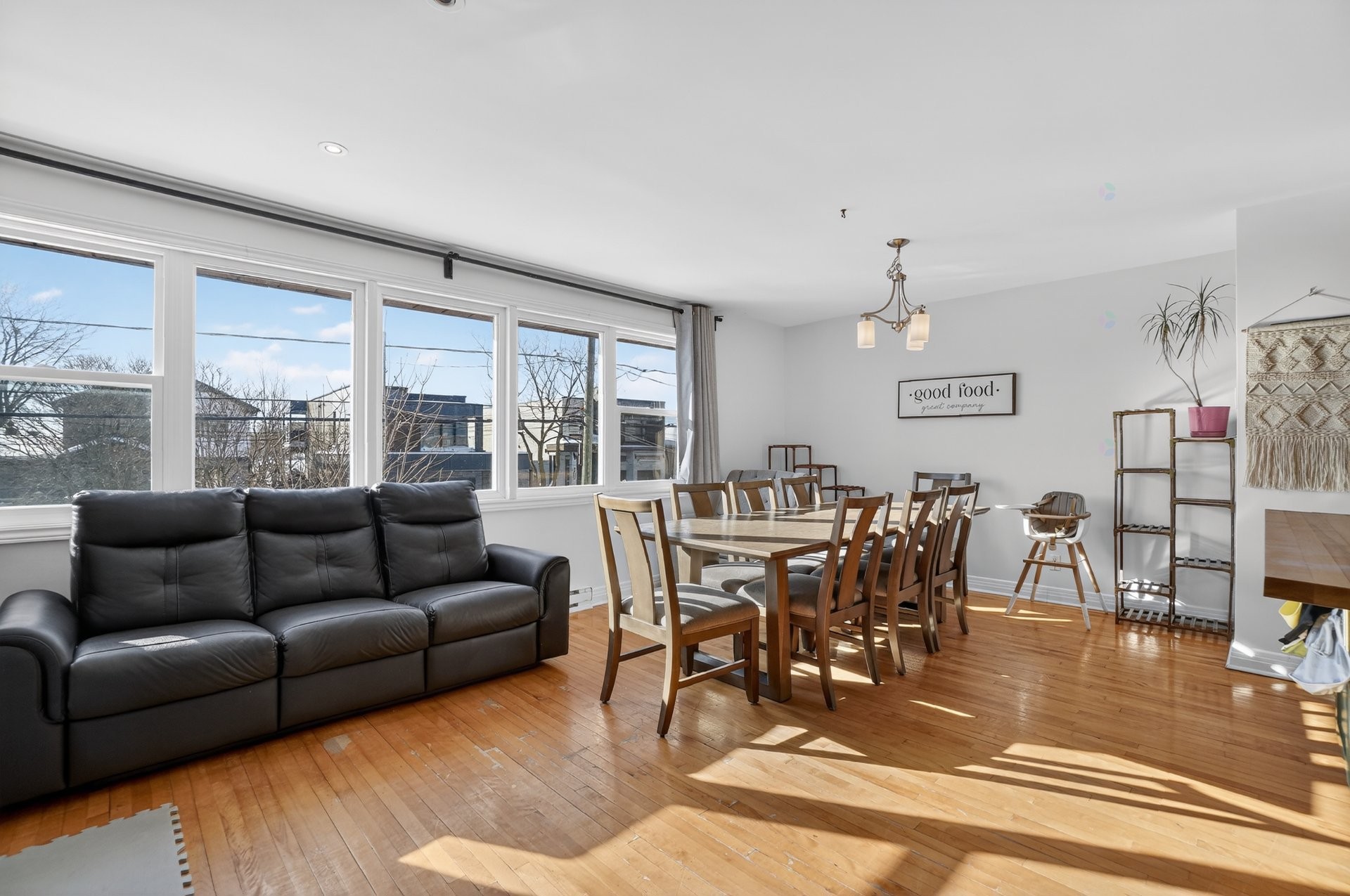 









189

 - 191


Boul. des Prairies

,
Laval (Laval-des-Rapides),




QC
H7N2T8

