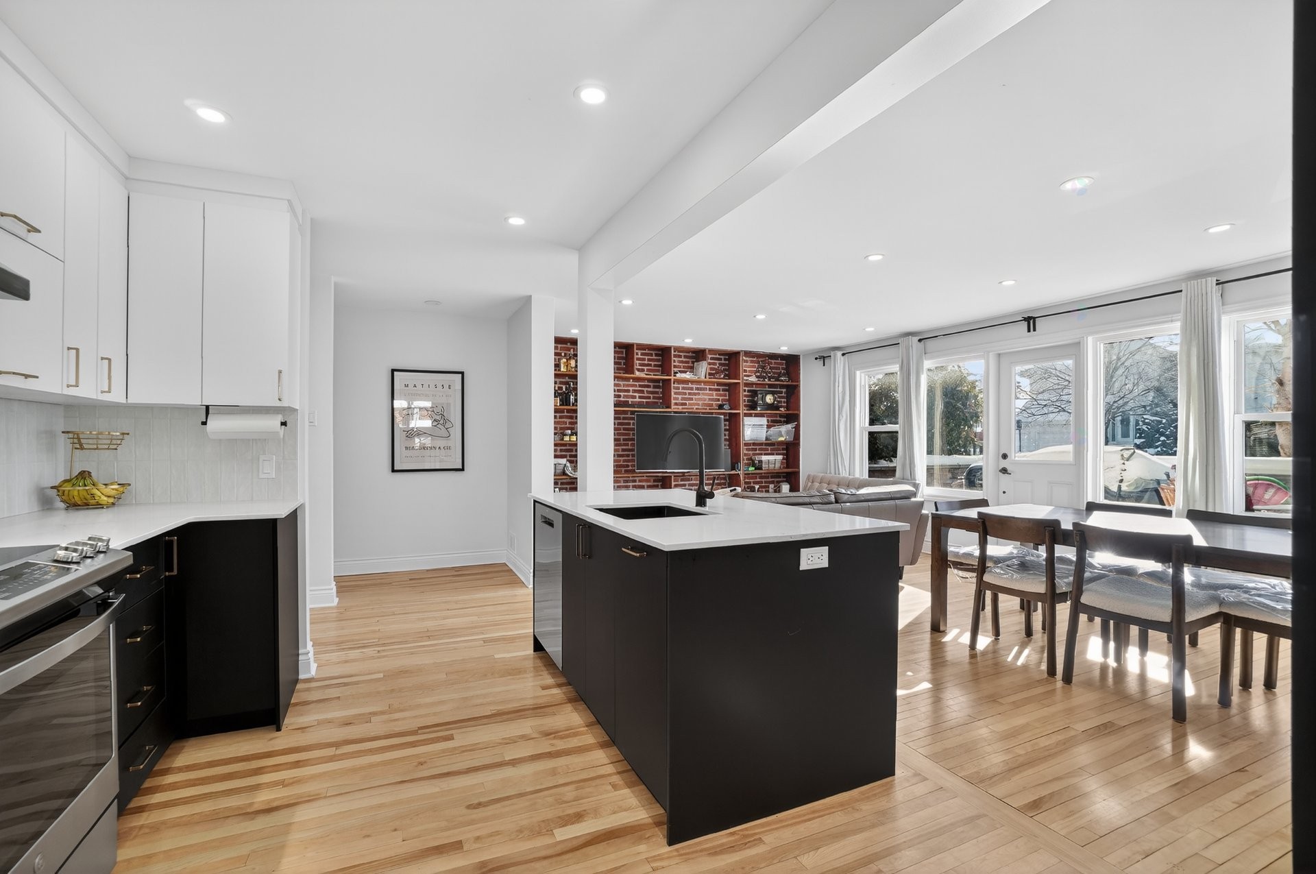









189

 - 191


Boul. des Prairies

,
Laval (Laval-des-Rapides),




QC
H7N2T8

