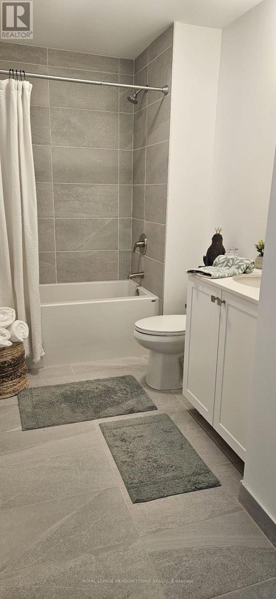 












204 - 19B WEST STREET N

,
Kawartha Lakes,




Ontario
K0M1N0

