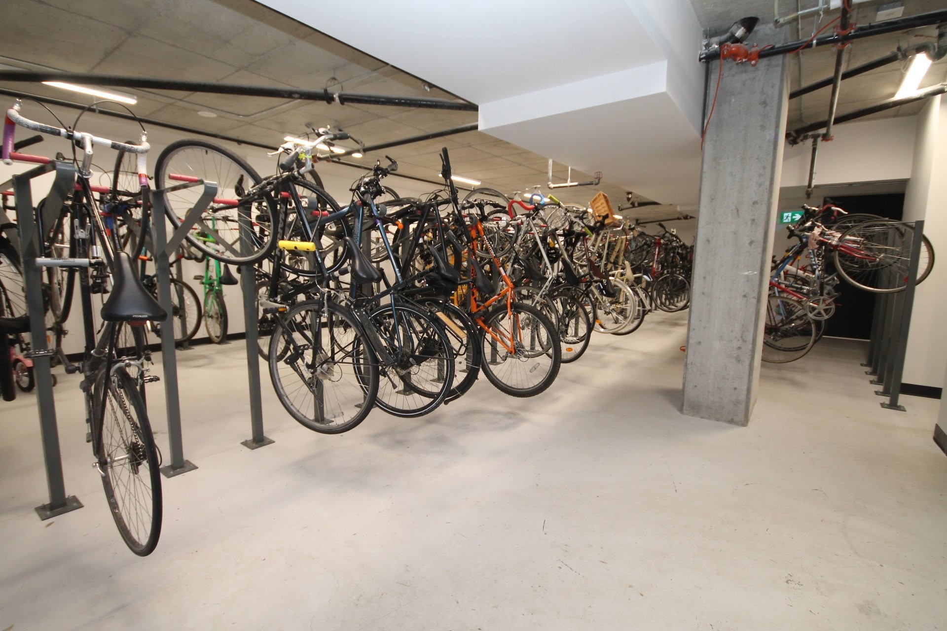 









1320


Rue Olier

, 813,
Montréal (Le Sud-Ouest),




QC
H3C0Y8

