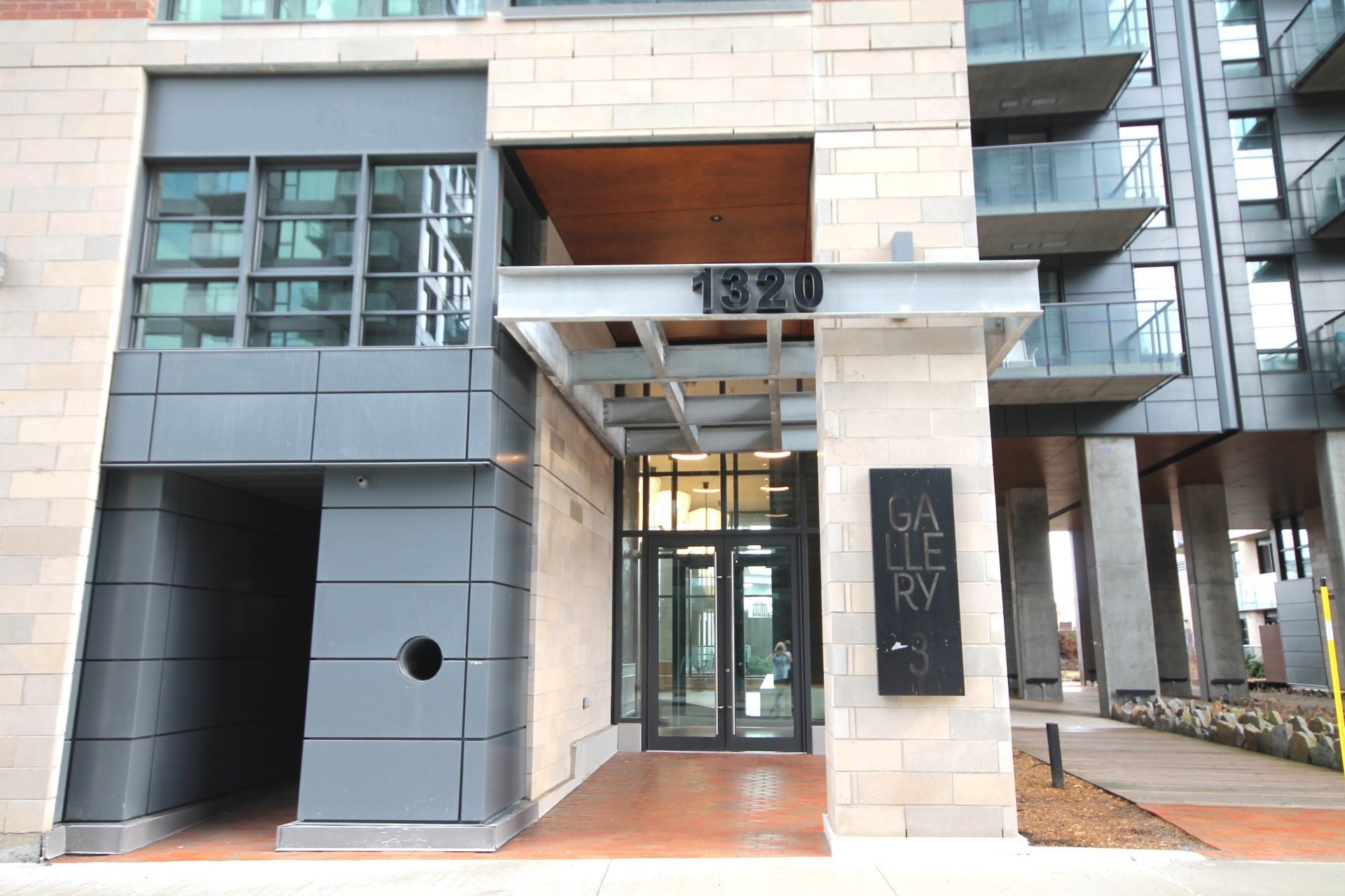 









1320


Rue Olier

, 813,
Montréal (Le Sud-Ouest),




QC
H3C0Y8

