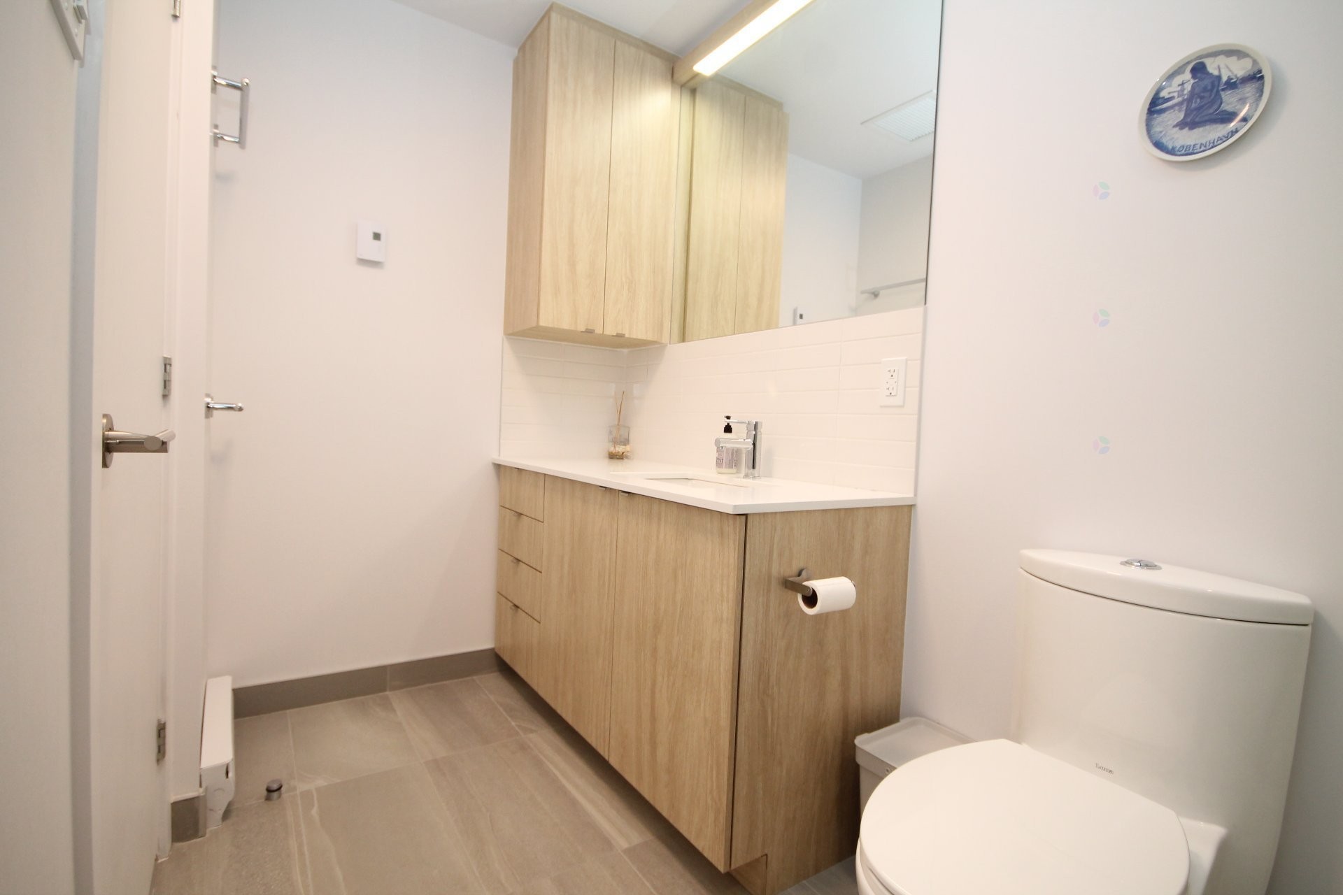 









1320


Rue Olier

, 813,
Montréal (Le Sud-Ouest),




QC
H3C0Y8

