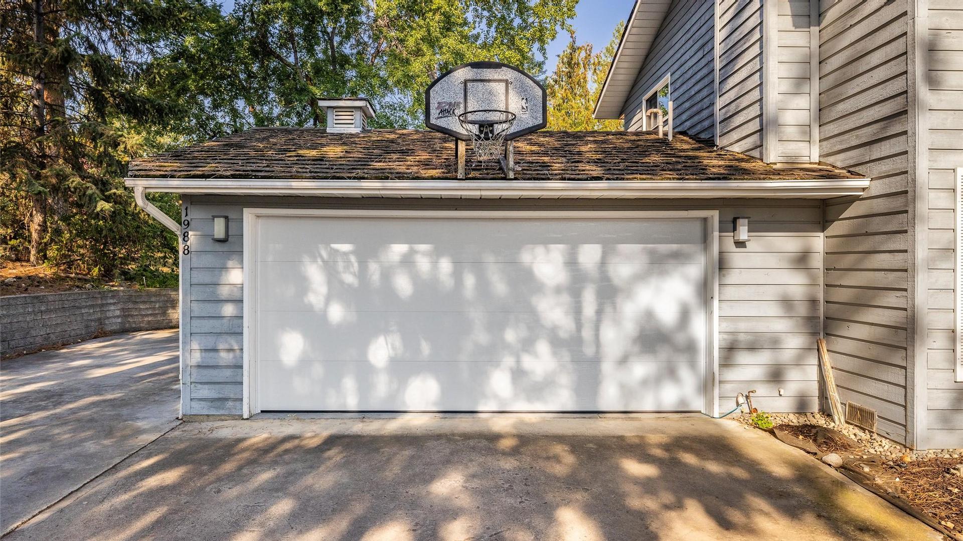 









1988


Abel

Street,
West Kelowna,




BC
V1Z 3C9

