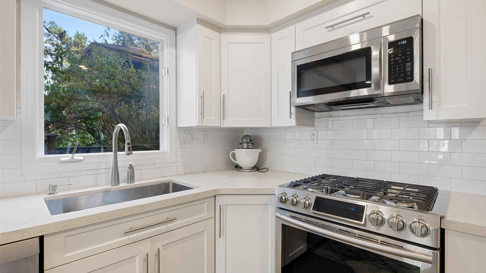 









1988


Abel

Street,
West Kelowna,




BC
V1Z 3C9

