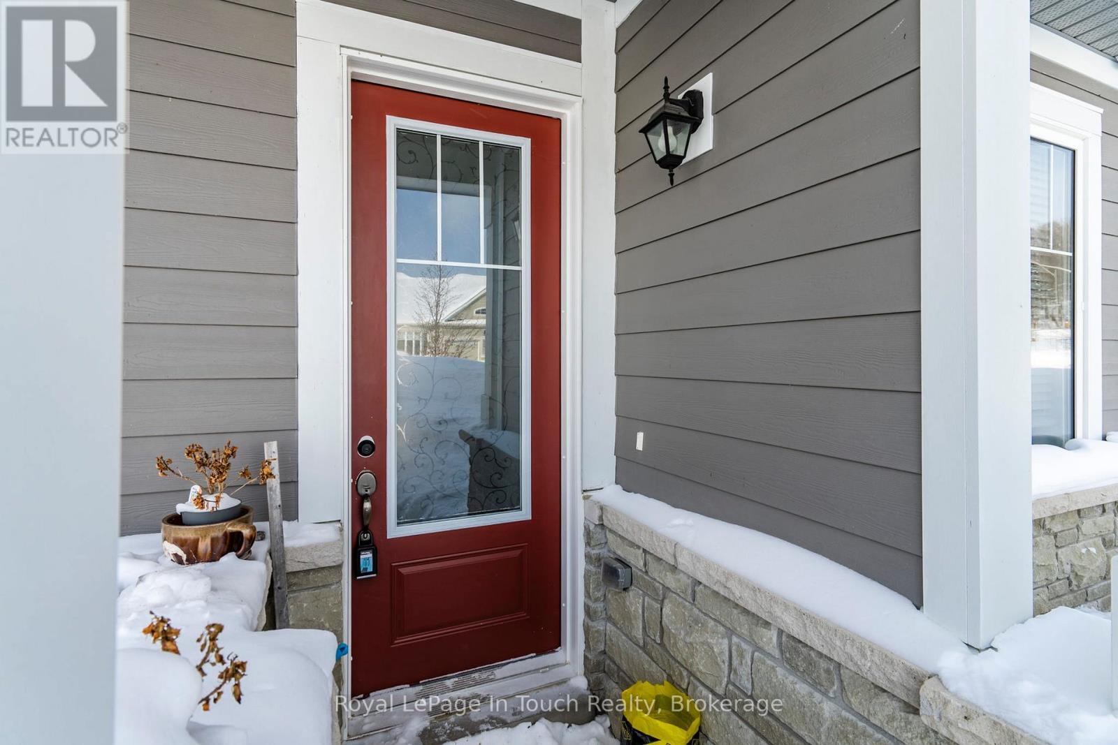 












635 BAYPORT BOULEVARD

,
Midland,




Ontario
L4R5H6

