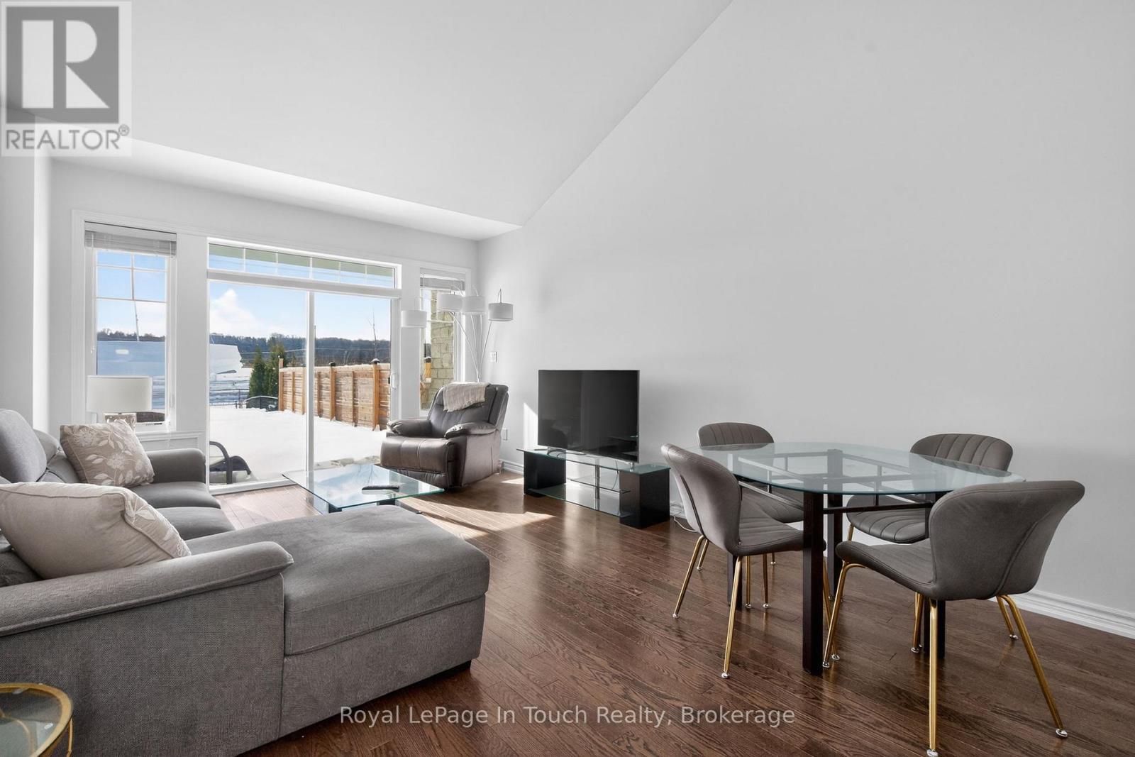 












635 BAYPORT BOULEVARD

,
Midland,




Ontario
L4R5H6

