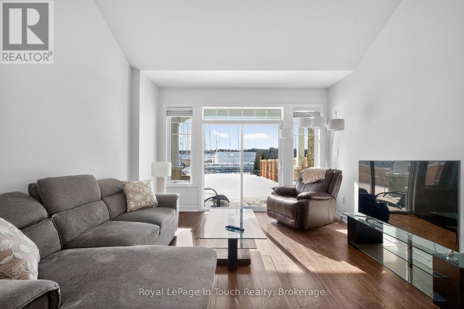 












635 BAYPORT BOULEVARD

,
Midland,




Ontario
L4R5H6

