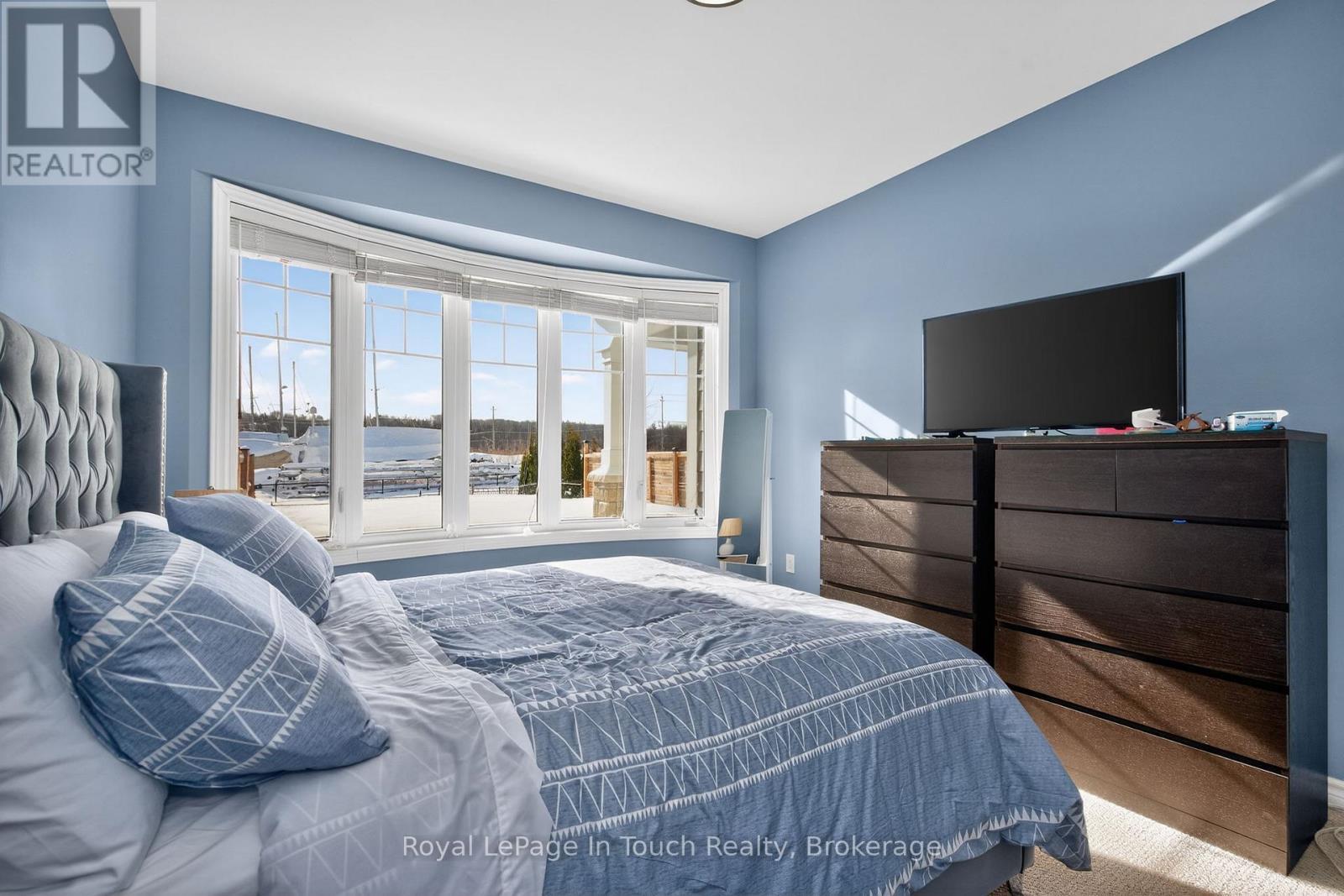 












635 BAYPORT BOULEVARD

,
Midland,




Ontario
L4R5H6

