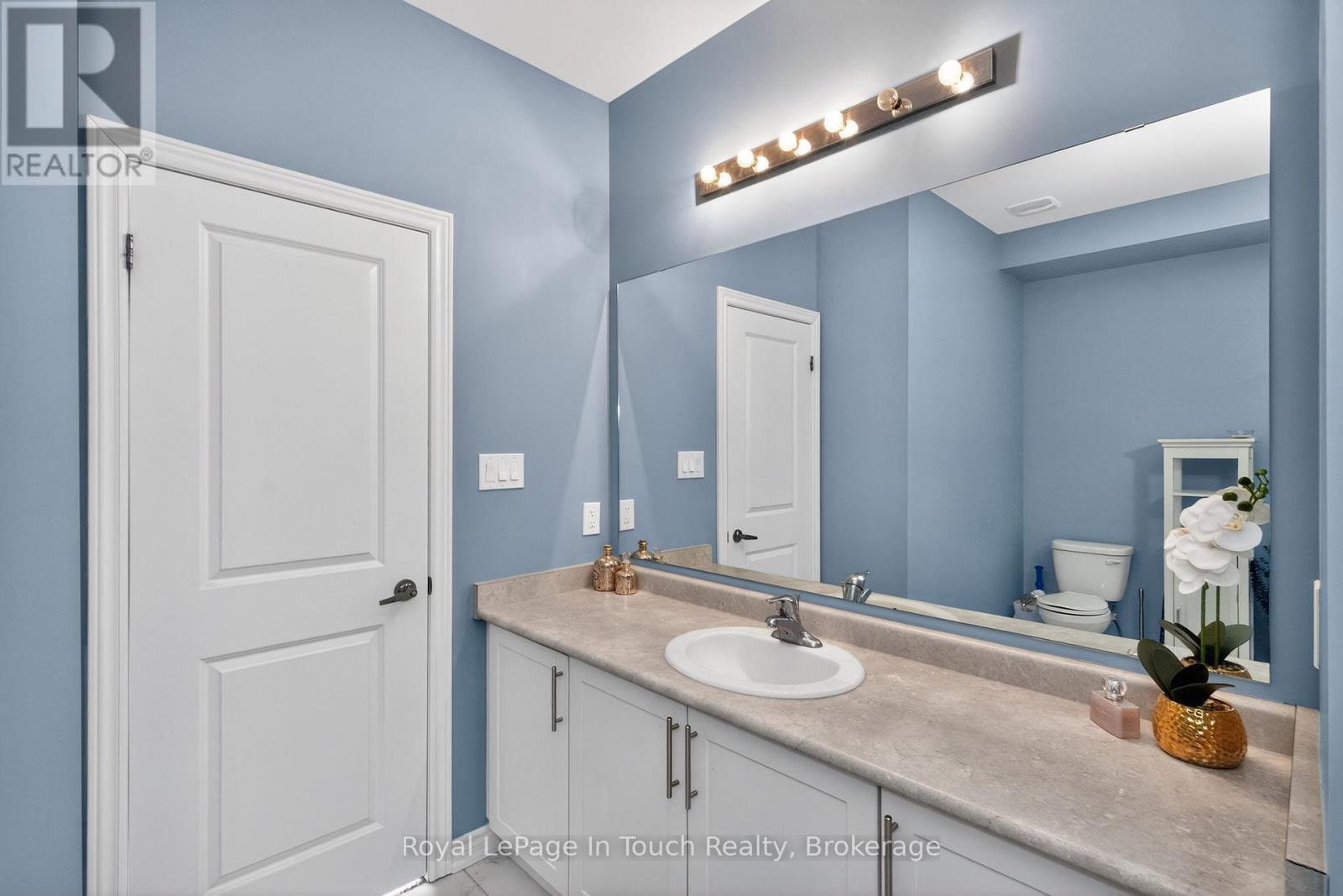 












635 BAYPORT BOULEVARD

,
Midland,




Ontario
L4R5H6

