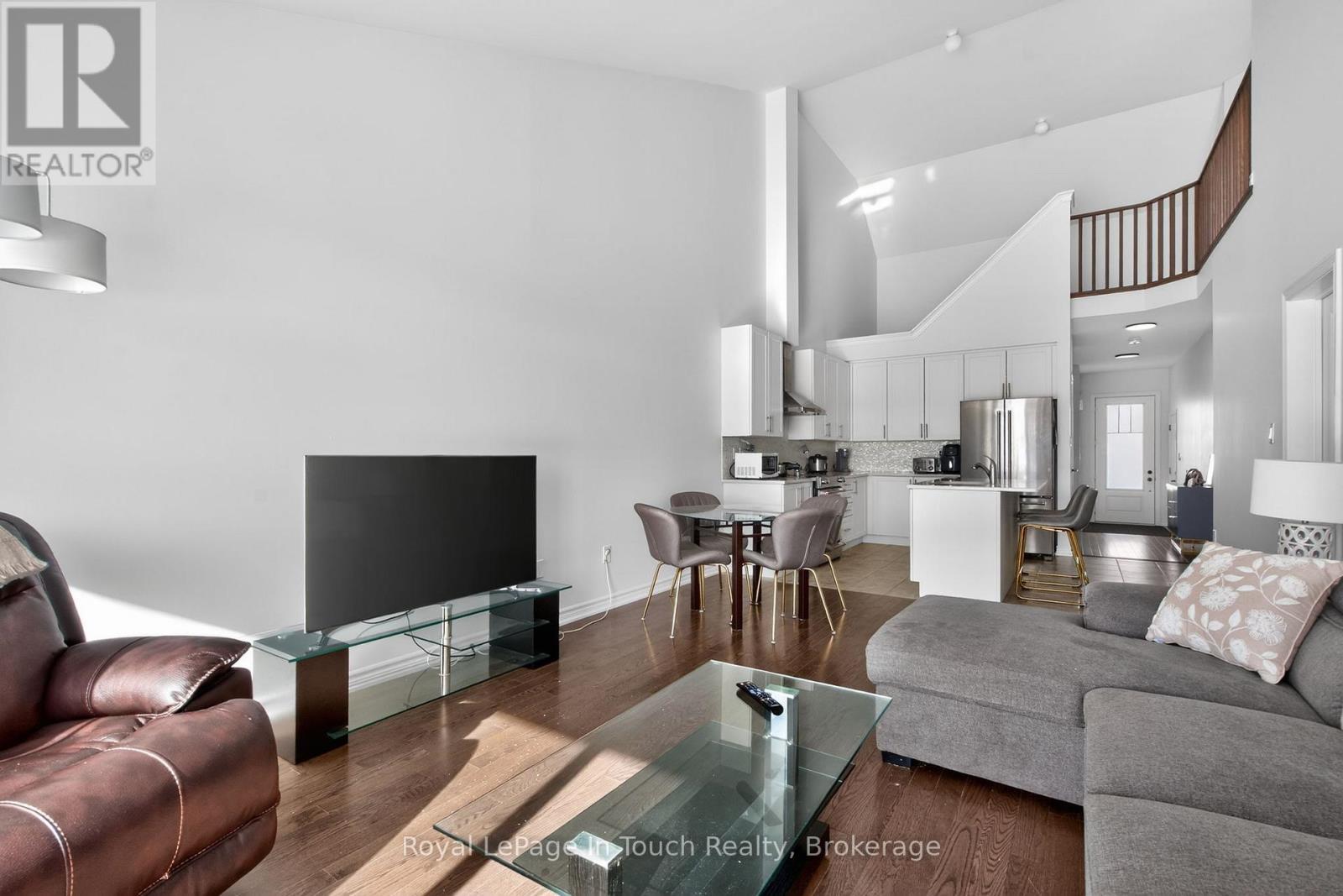 












635 BAYPORT BOULEVARD

,
Midland,




Ontario
L4R5H6

