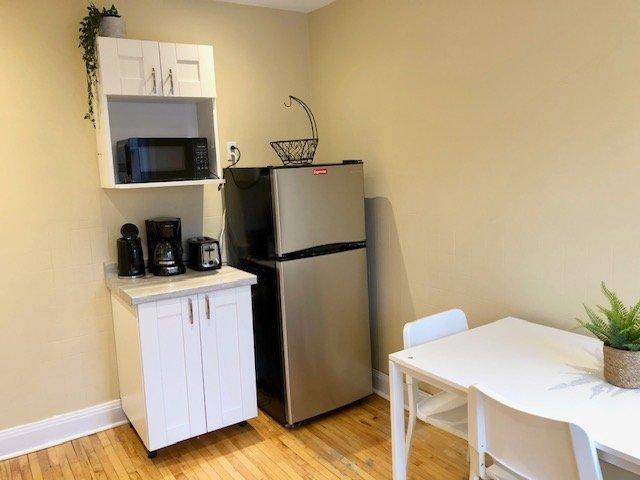 









5280


Rue St-Denis

,
Montréal (Le Plateau-Mont-Royal),




QC
H2J2M3

