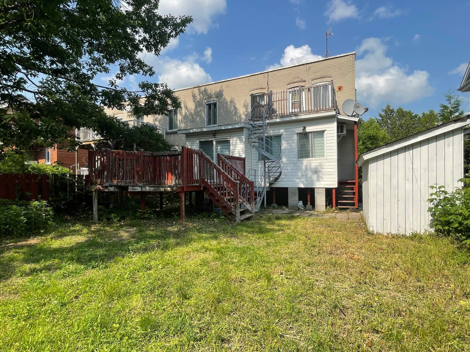 









50

 - 52


Av. Léo-Lacombe

,
Laval (Laval-des-Rapides),




QC
H7N3Y2

