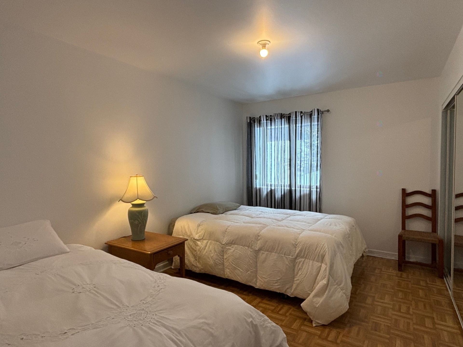 









190


Rue Desjardins

,
Sainte-Agathe-des-Monts,




QC
J8C2W9

