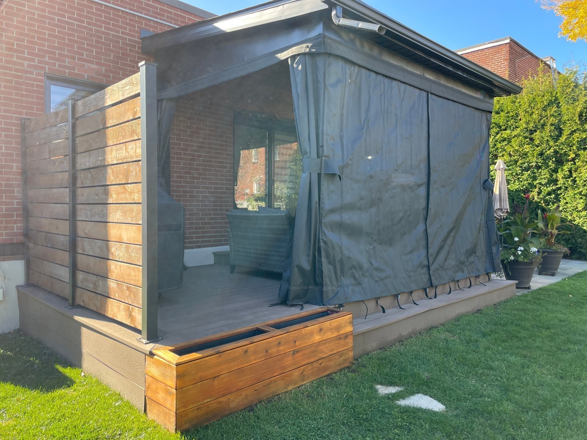 









9453


Rue Parthenais

,
Montréal (Villeray/Saint-Michel/Parc-Extension),




QC
H1Z2N8


