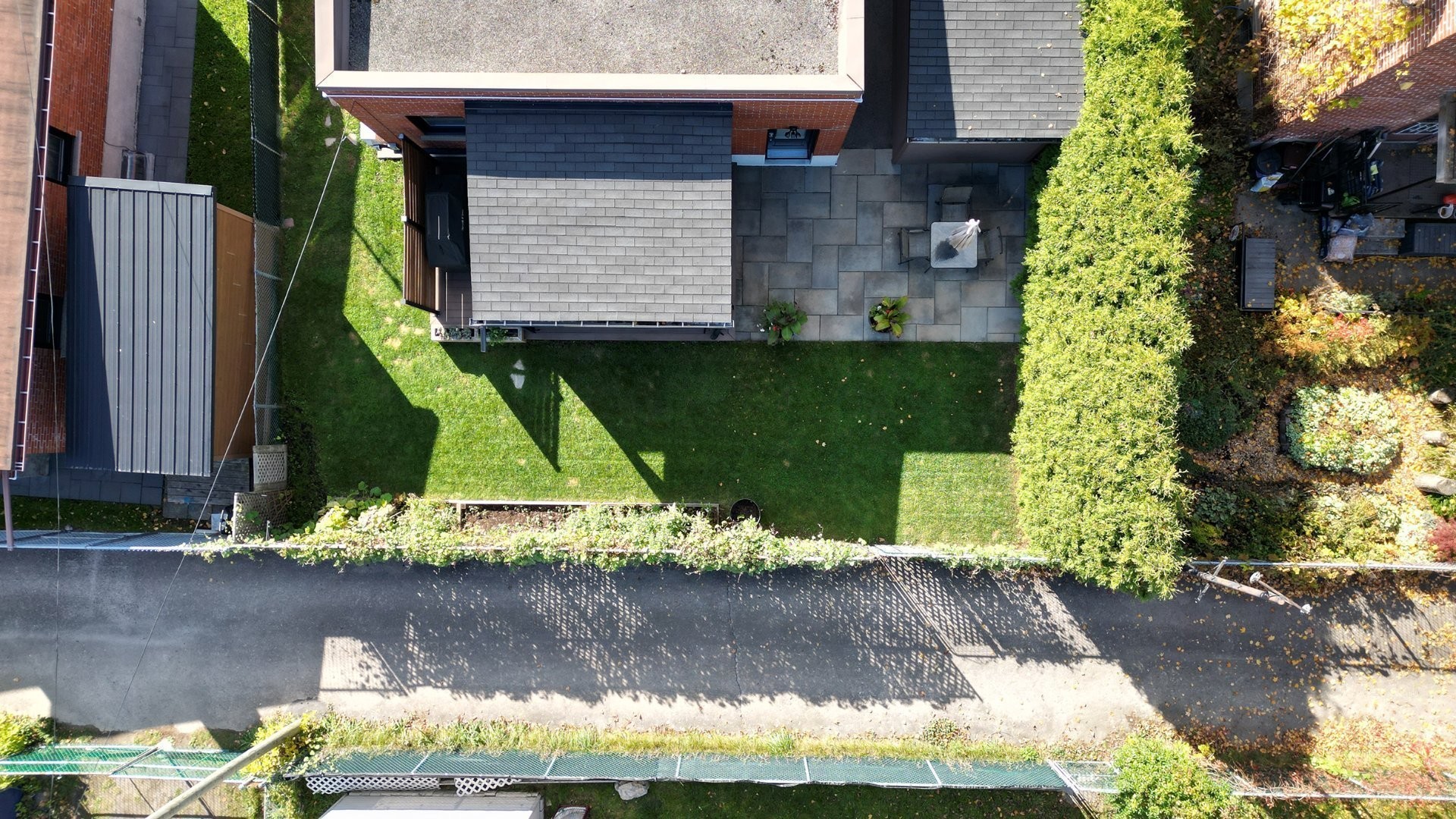









9453


Rue Parthenais

,
Montréal (Villeray/Saint-Michel/Parc-Extension),




QC
H1Z2N8

