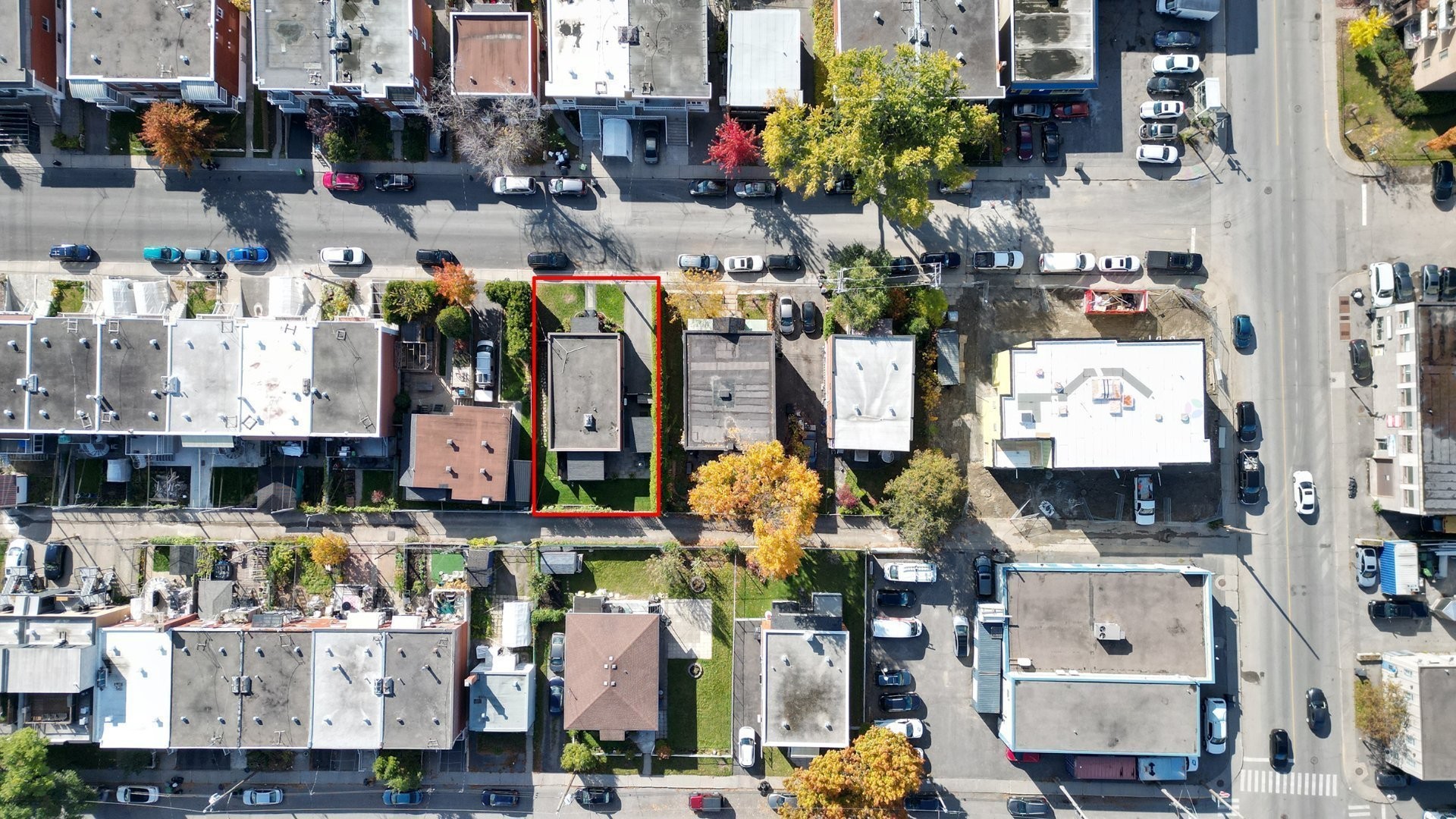 









9453


Rue Parthenais

,
Montréal (Villeray/Saint-Michel/Parc-Extension),




QC
H1Z2N8

