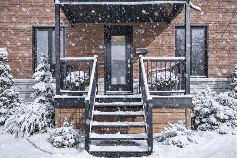 









9453


Rue Parthenais

,
Montréal (Villeray/Saint-Michel/Parc-Extension),




QC
H1Z2N8

