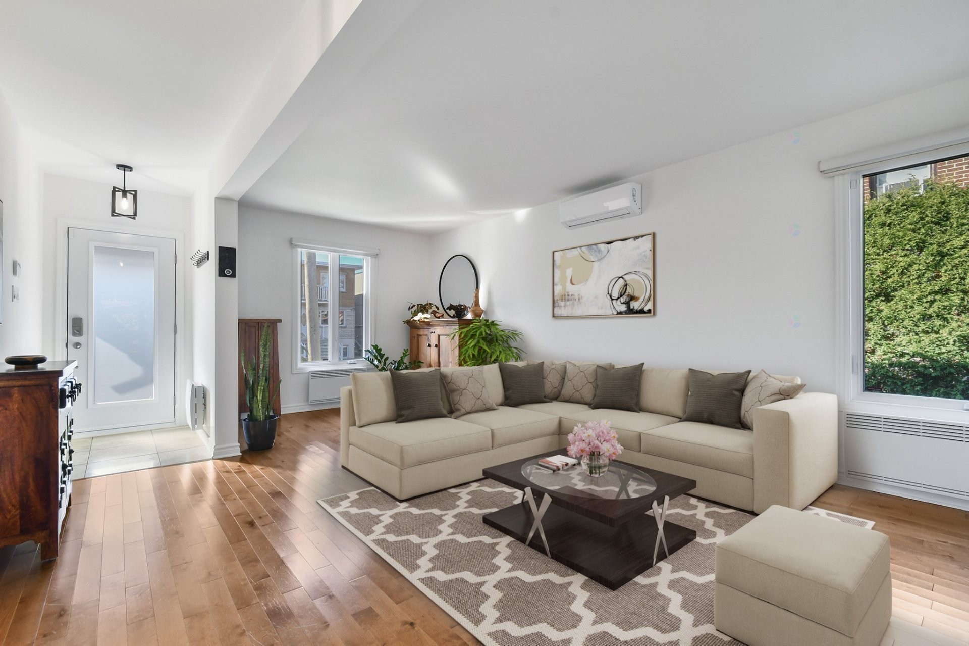









9453


Rue Parthenais

,
Montréal (Villeray/Saint-Michel/Parc-Extension),




QC
H1Z2N8

