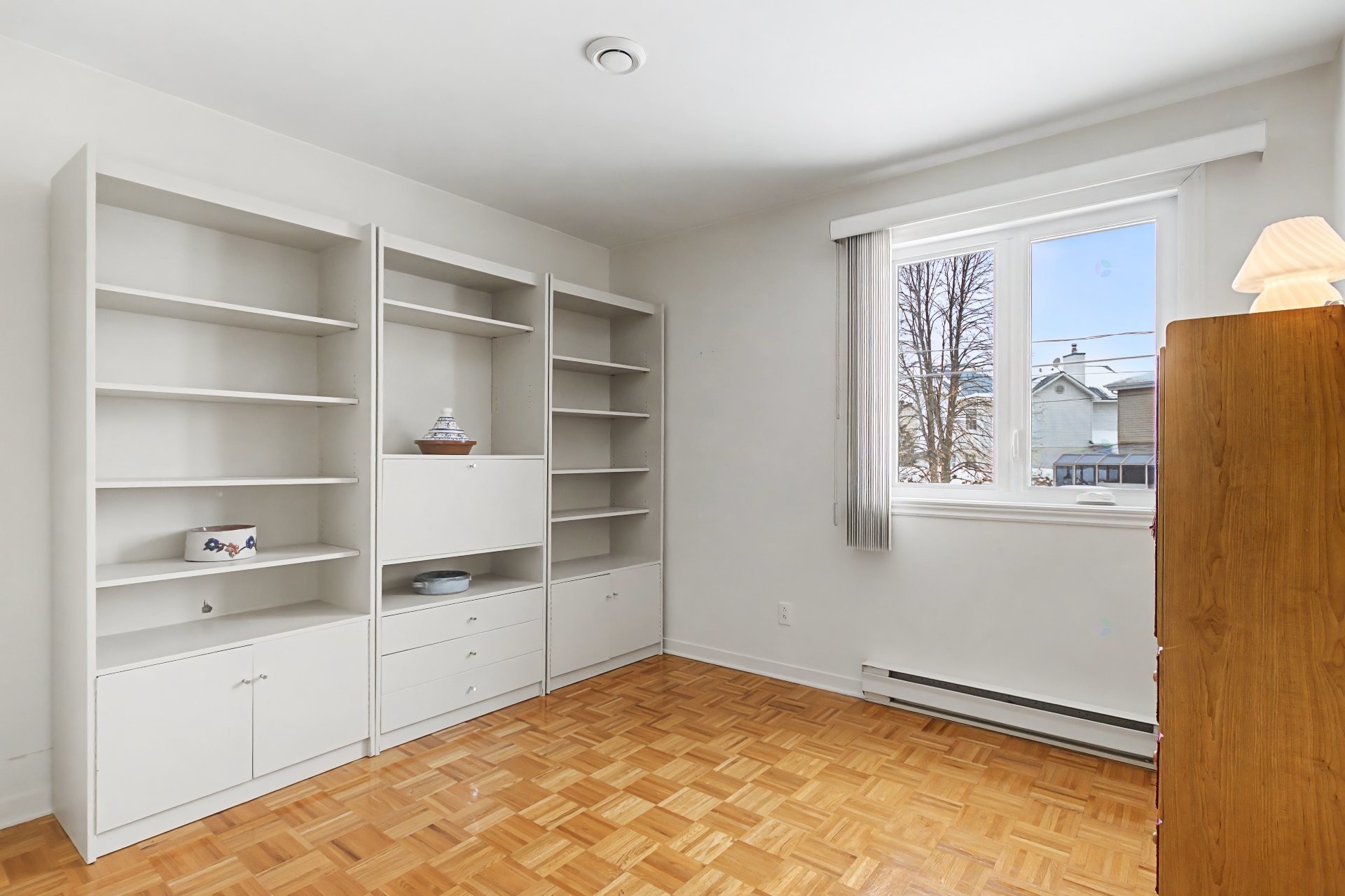 









519


Rue Chapleau

,
Saint-Bruno-de-Montarville,




QC
J3V6C7

