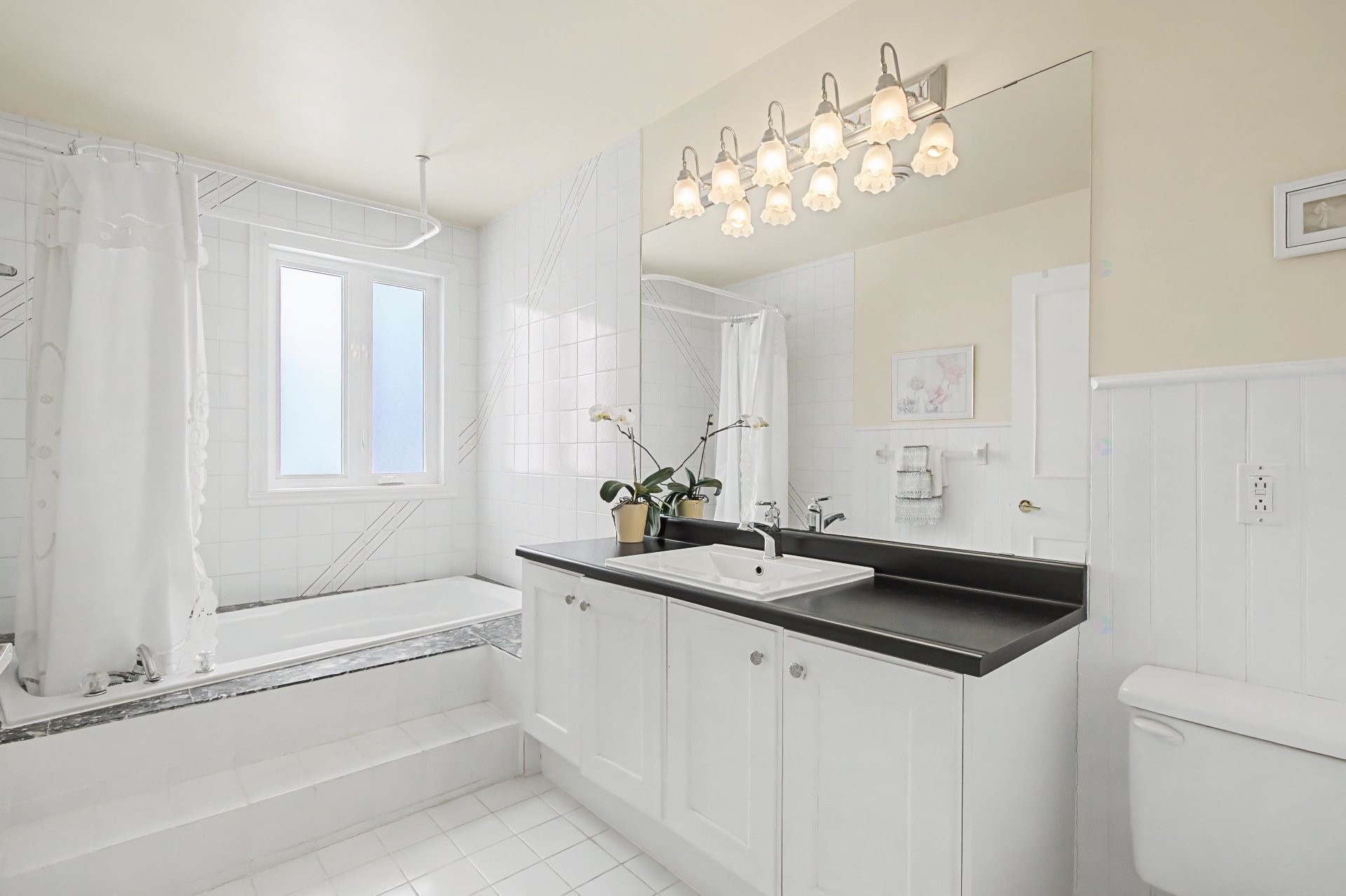 









519


Rue Chapleau

,
Saint-Bruno-de-Montarville,




QC
J3V6C7

