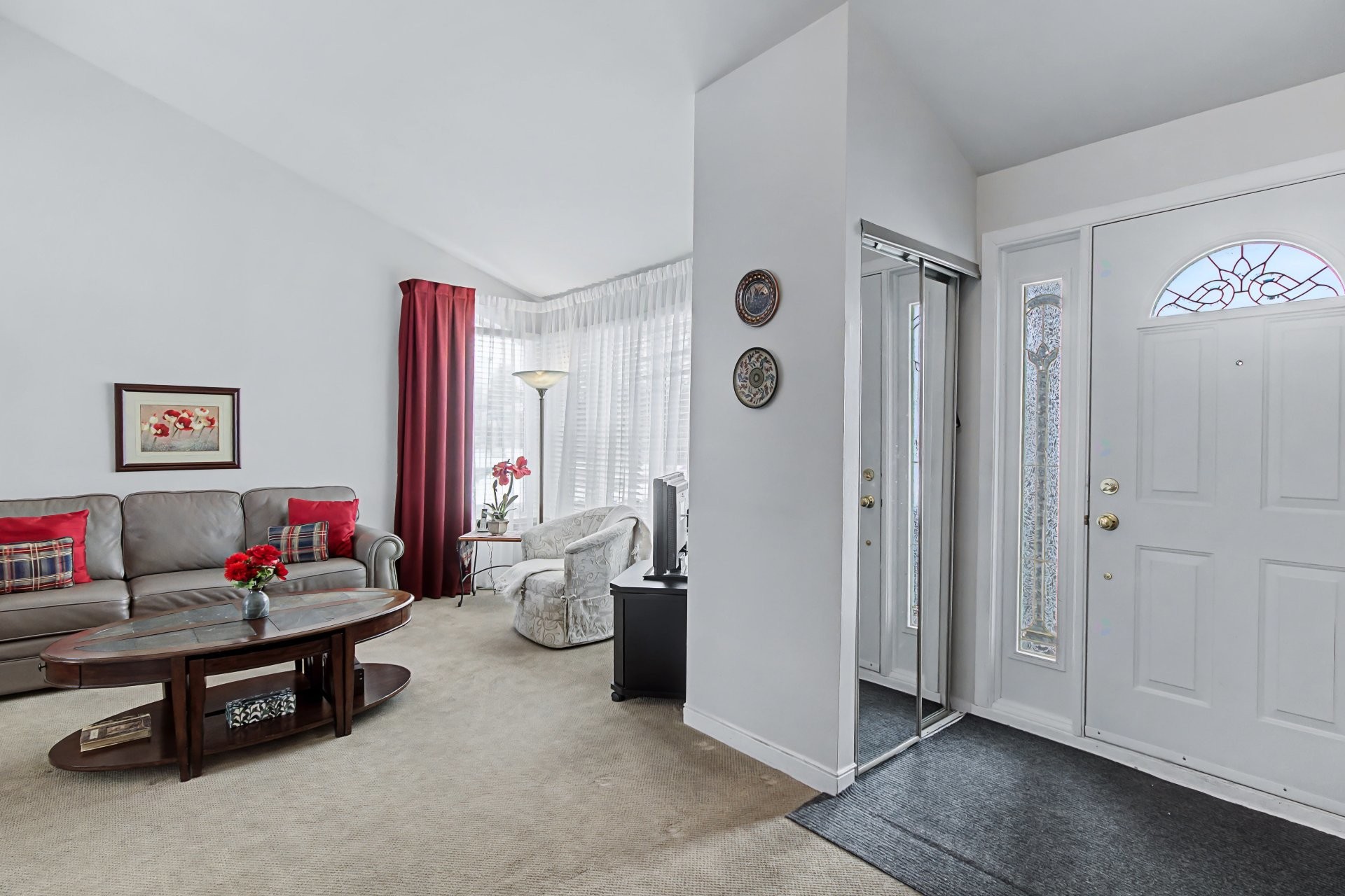 









519


Rue Chapleau

,
Saint-Bruno-de-Montarville,




QC
J3V6C7

