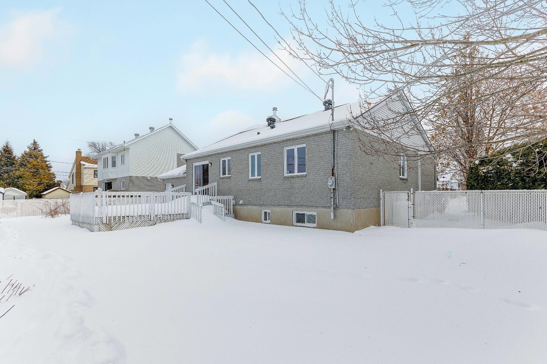 









519


Rue Chapleau

,
Saint-Bruno-de-Montarville,




QC
J3V6C7

