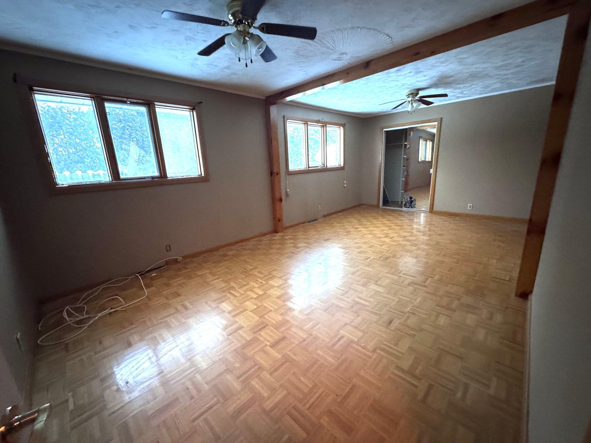 









107


Rue Lombard

,
Gatineau (Masson-Angers),




QC
J8M1E4

