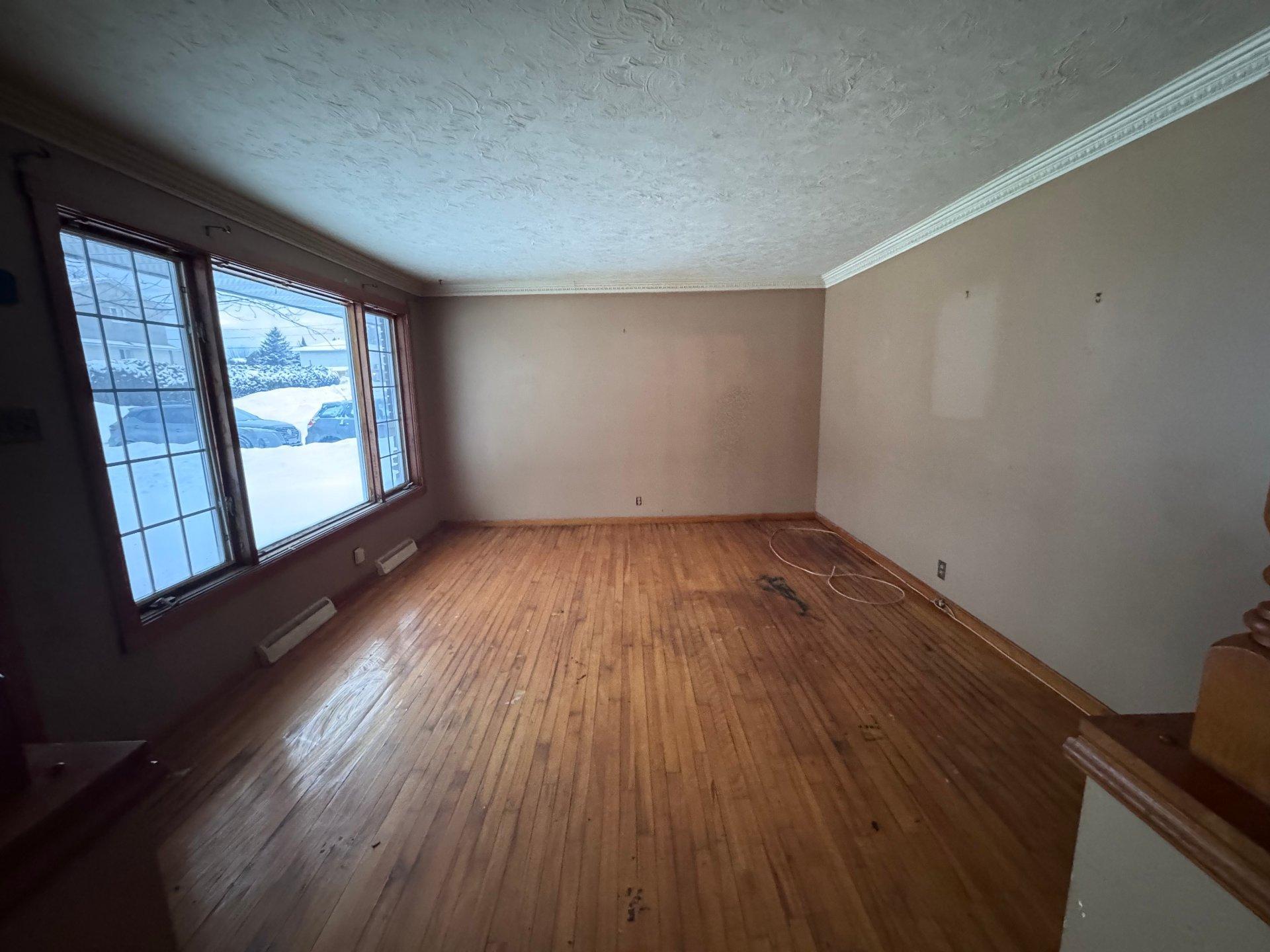 









107


Rue Lombard

,
Gatineau (Masson-Angers),




QC
J8M1E4

