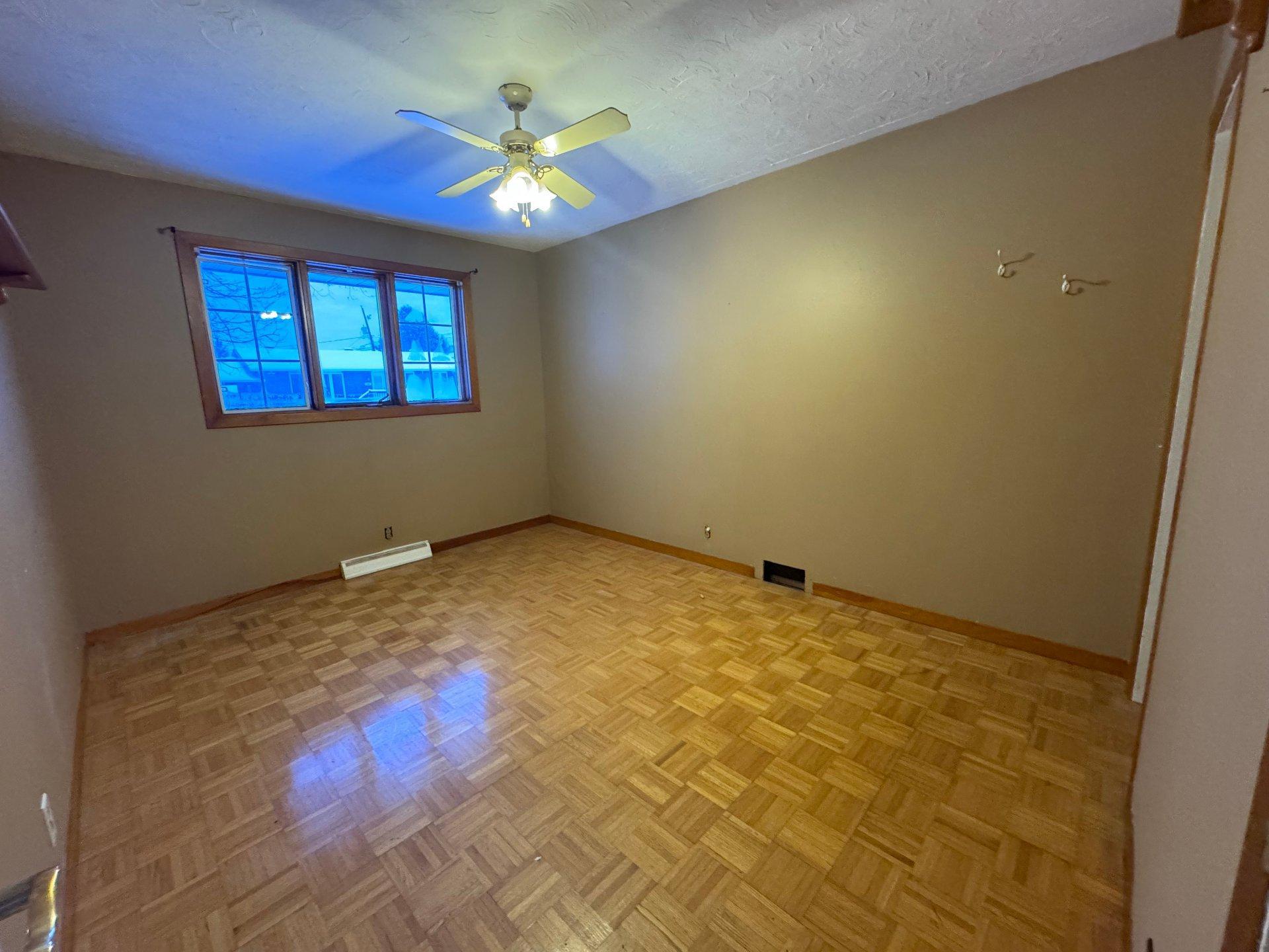 









107


Rue Lombard

,
Gatineau (Masson-Angers),




QC
J8M1E4

