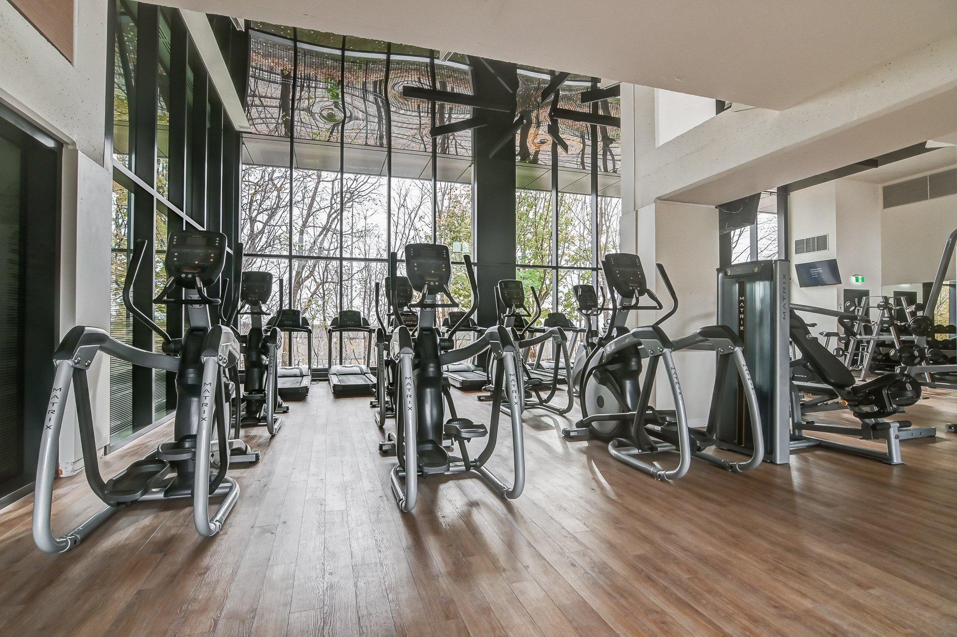 









2020


Boul. René-Lévesque O.

, 912,
Montréal (Ville-Marie),




QC
H3H0B4

