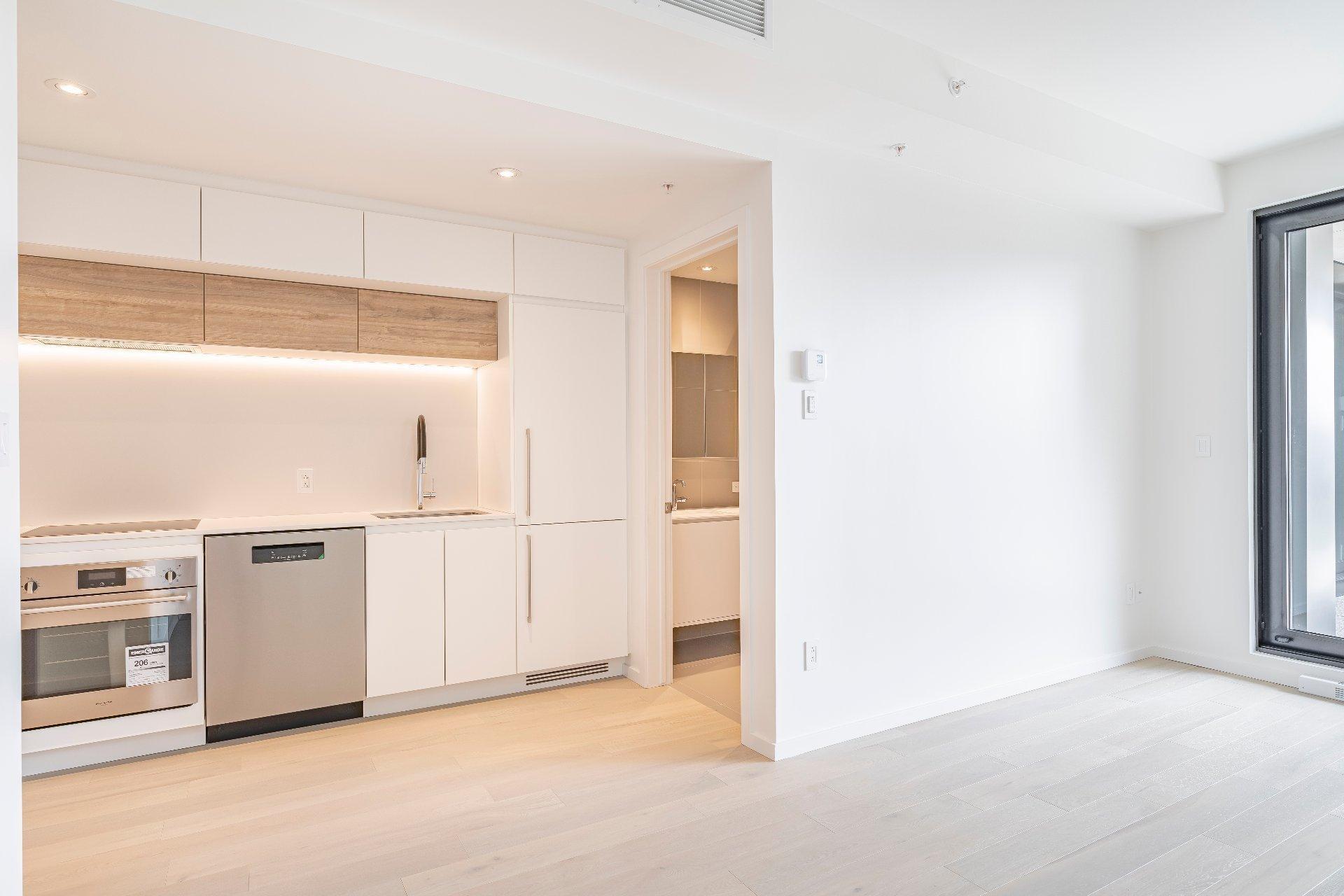 









1616


Rue des Bassins

, 513,
Montréal (Le Sud-Ouest),




QC
H3J0C3

