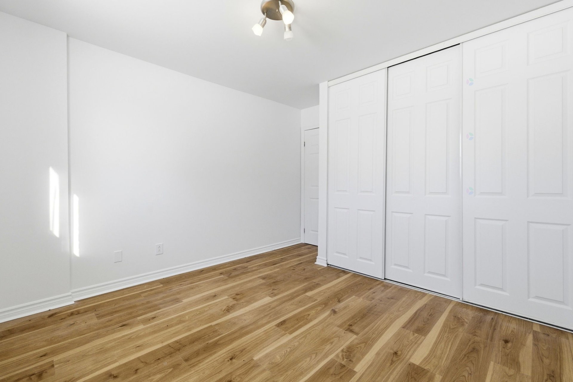 









168


Rue Lamarche

, 2,
Gatineau (Gatineau),




QC
J8T5C5

