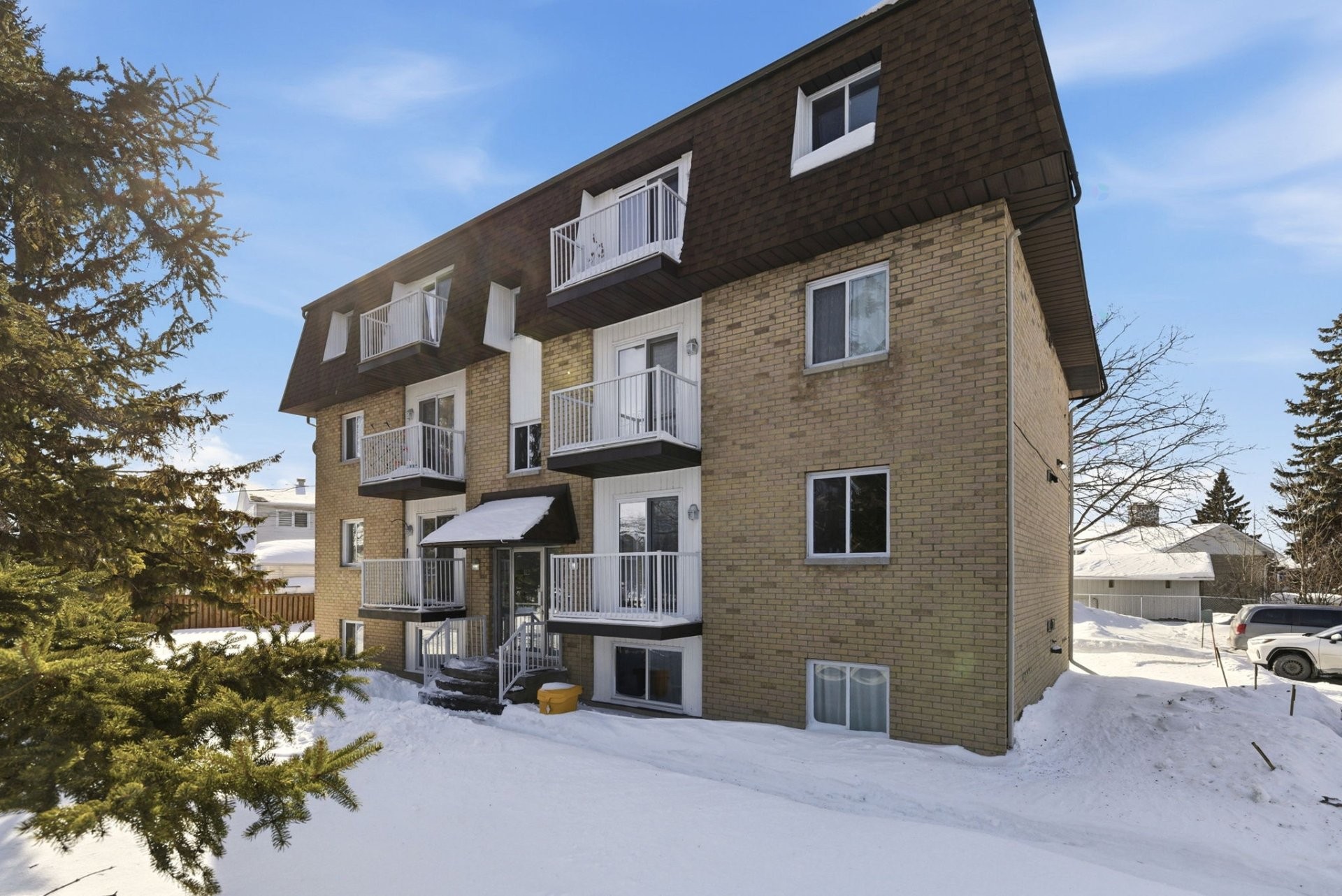 









168


Rue Lamarche

, 2,
Gatineau (Gatineau),




QC
J8T5C5

