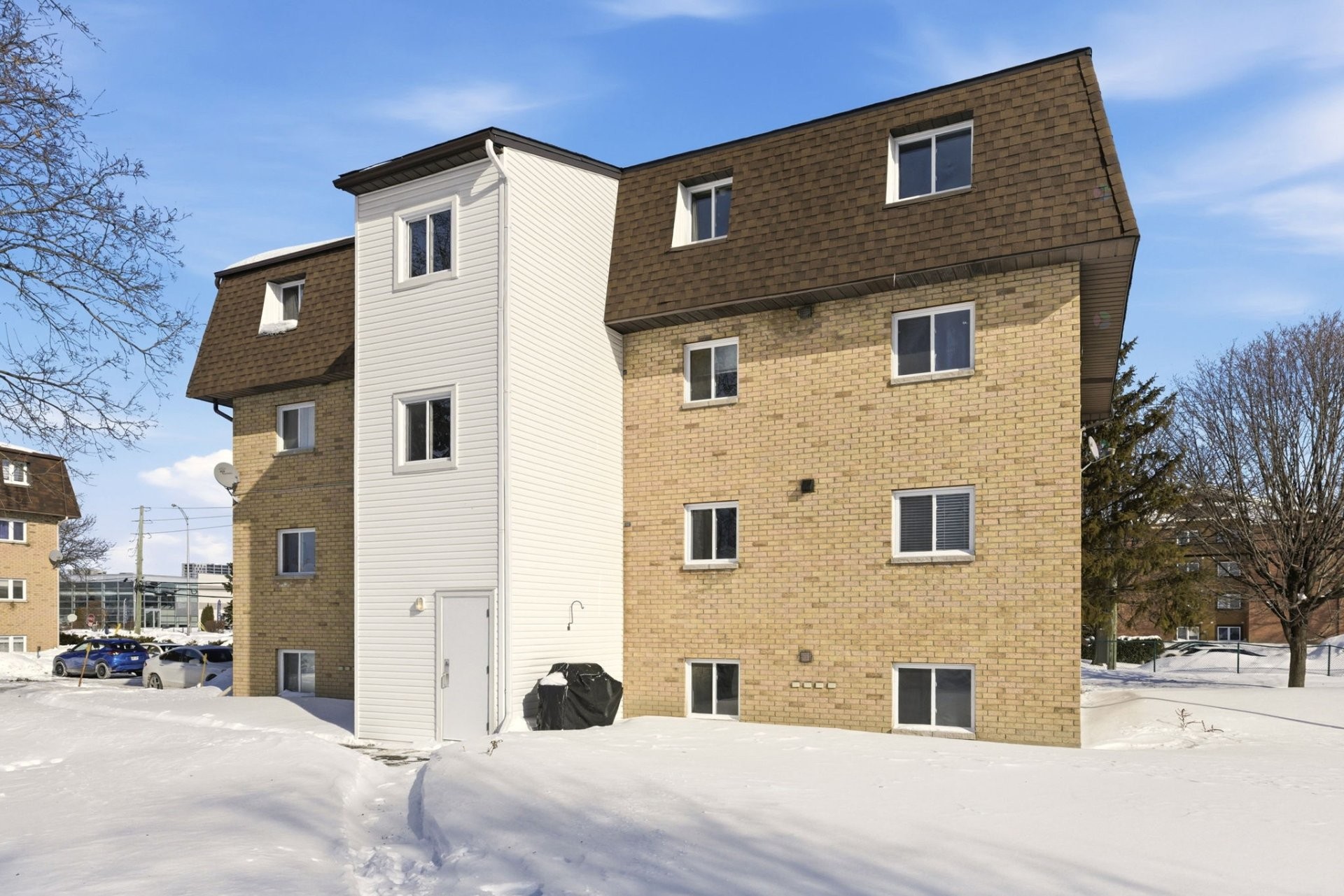 









168


Rue Lamarche

, 2,
Gatineau (Gatineau),




QC
J8T5C5

