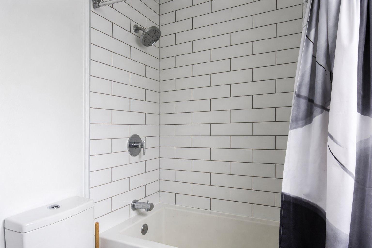 









763


Rue Riverin

,
Longueuil (Le Vieux-Longueuil),




QC
J4L3E5

