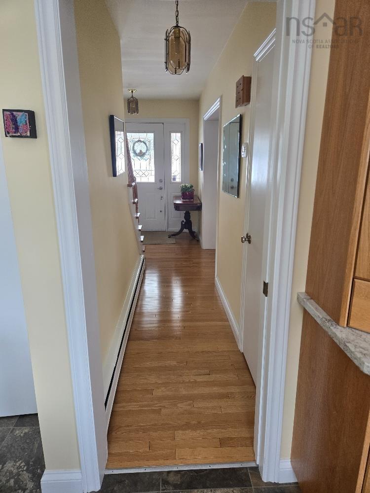 












35 Fairview Drive

,
Truro,




NS
B2N 1S2

