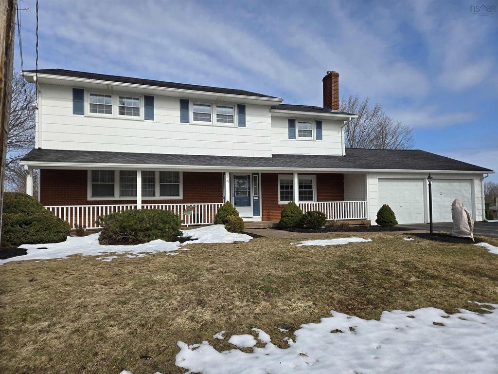 












35 Fairview Drive

,
Truro,




NS
B2N 1S2

