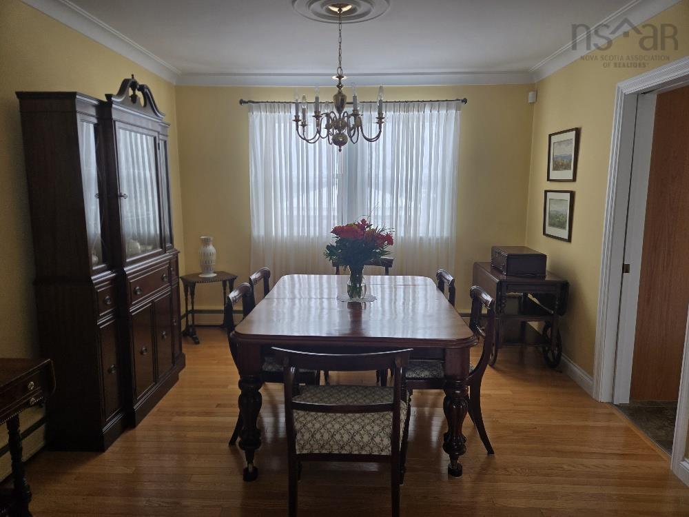 












35 Fairview Drive

,
Truro,




NS
B2N 1S2

