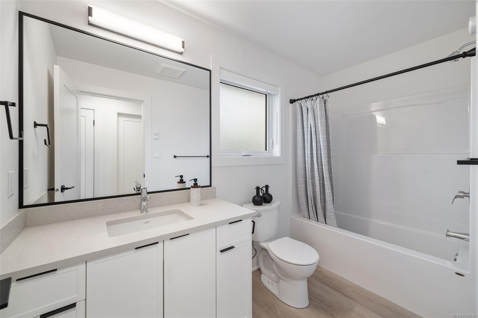 









3583


Temperate

Pl,
Colwood,




BC
V9C 0T3

