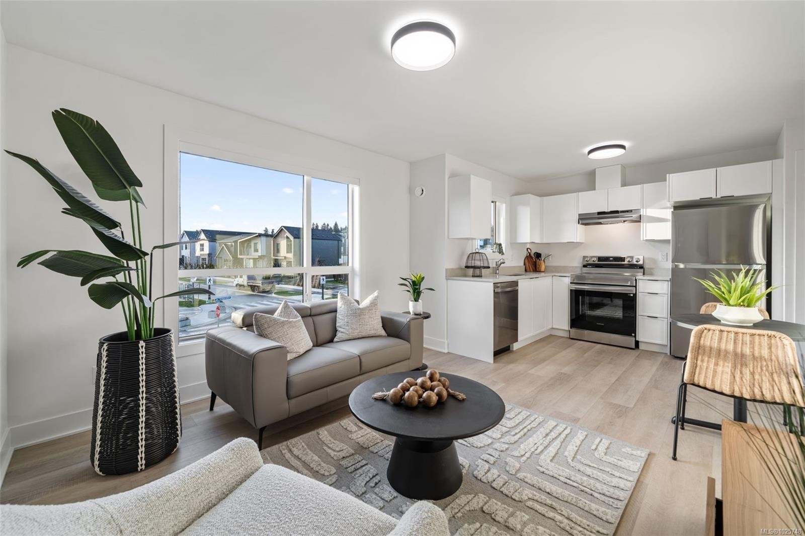 









3583


Temperate

Pl,
Colwood,




BC
V9C 0T3

