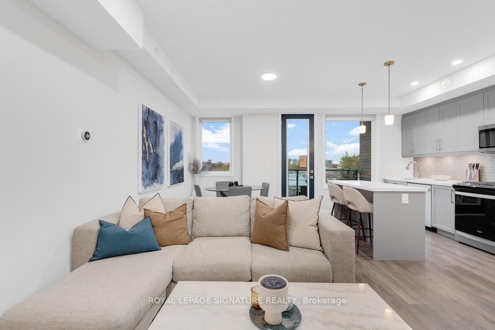 









1467


O'Connor

Drive, 4,
Toronto,




ON
M4B 0A7

