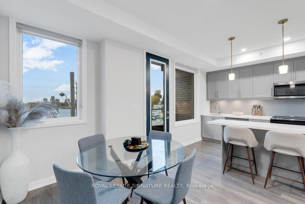 









1467


O'Connor

Drive, 4,
Toronto,




ON
M4B 0A7

