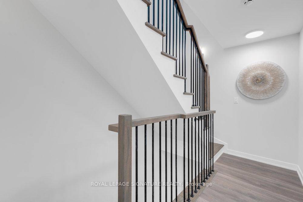 









1467


O'Connor

Drive, 4,
Toronto,




ON
M4B 0A7

