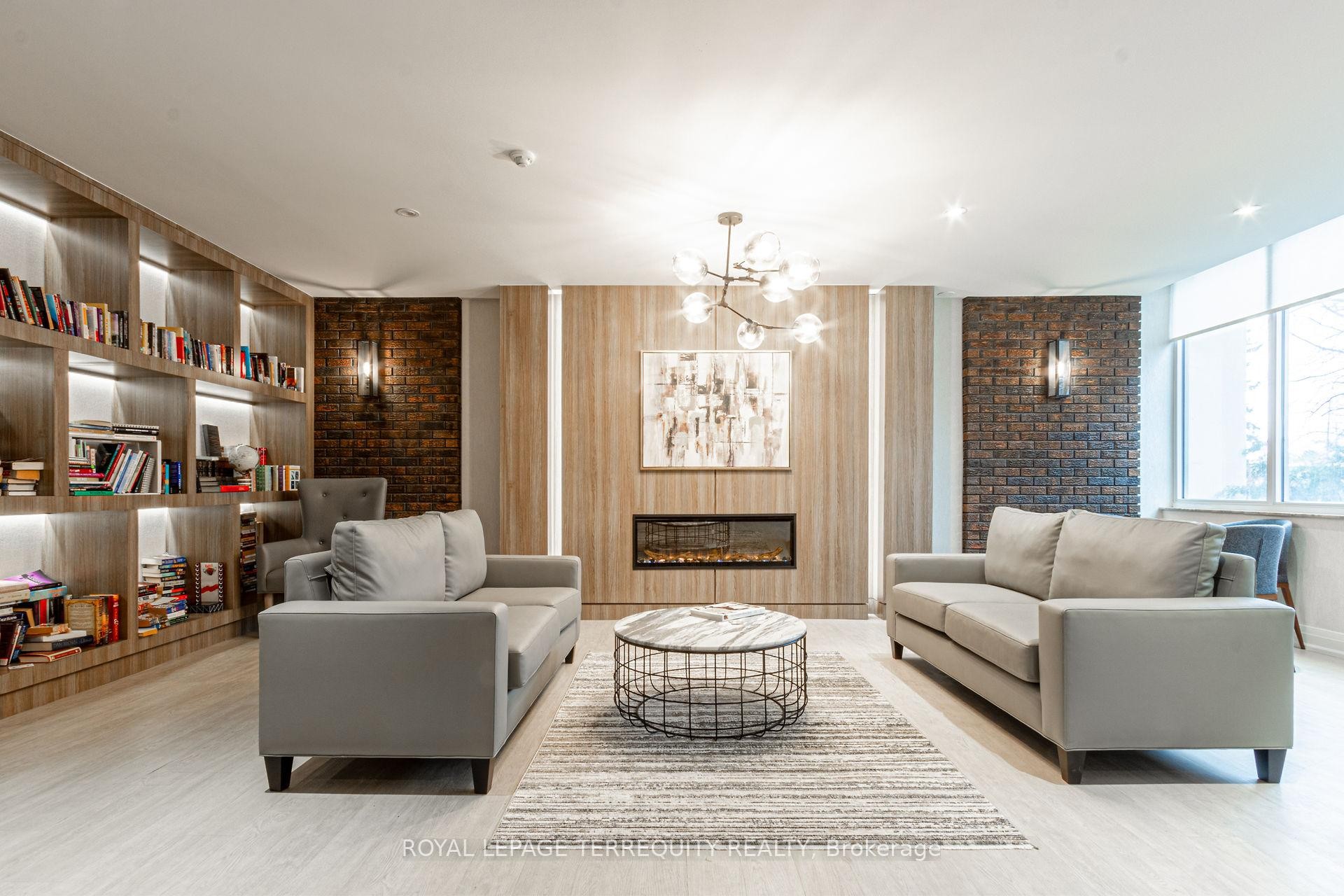 









966


Inverhouse

Drive, 206,
Mississauga,




ON
L5J 4B6

