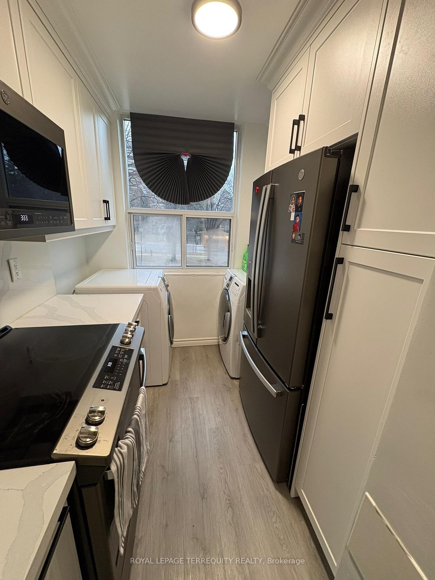 









966


Inverhouse

Drive, 206,
Mississauga,




ON
L5J 4B6

