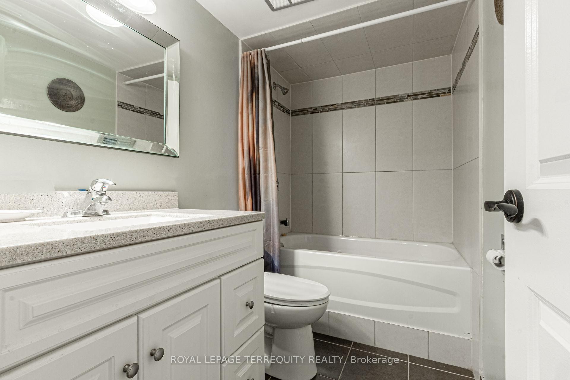 









966


Inverhouse

Drive, 206,
Mississauga,




ON
L5J 4B6

