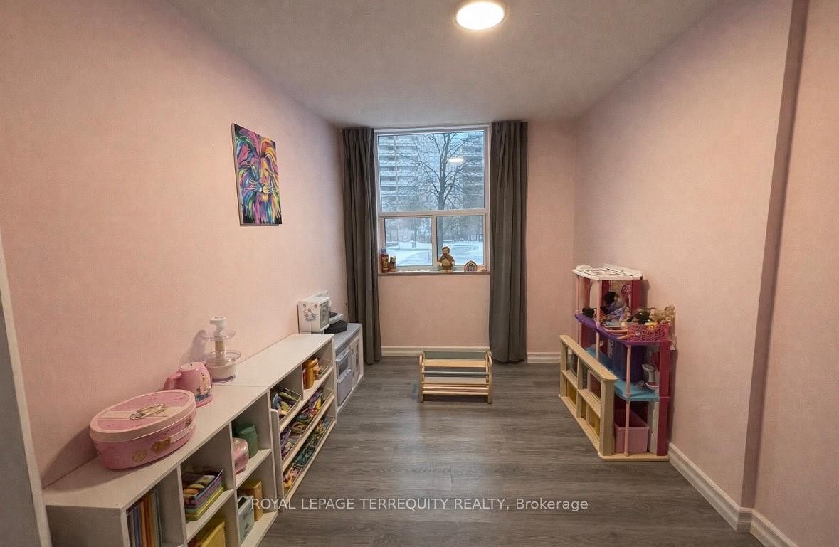 









966


Inverhouse

Drive, 206,
Mississauga,




ON
L5J 4B6

